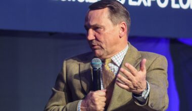 "Ci politycy mnie bulwersują". Radosław Sikorski o antyukraińskich narracjach