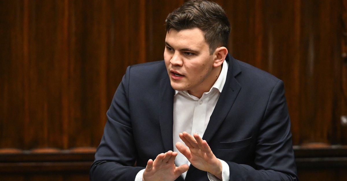 Wyrzucony poseł wrócił do Polski 2050. "Bez głosu sprzeciwu"
