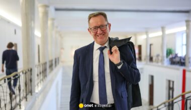 To on miał walczyć z aferą zbożową. Robert Telus w niełasce prezesa PiS