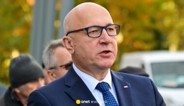 Słowa europosła PiS o rajdzie Mejzy oburzyły internautów. rudziński wyjaśnia