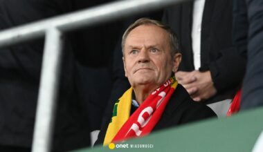 Donald Tusk zaprosił dzieci na mecz Polska-Litwa. "Jedzie wsparcie!"