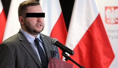 Akcja służb. Były wiceminister zatrzymany przez CBA - Onet