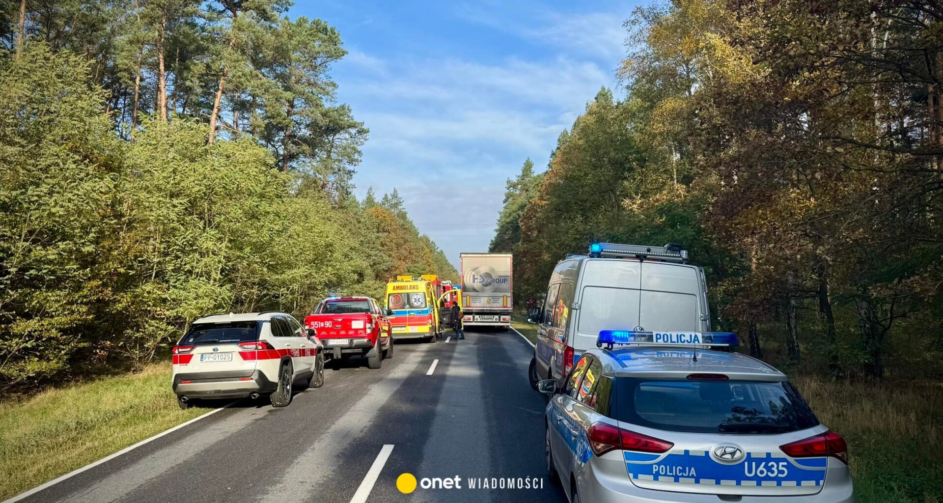 Poważny wypadek w Wielkopolsce. Autobus z dziećmi zderzył się z cysterną