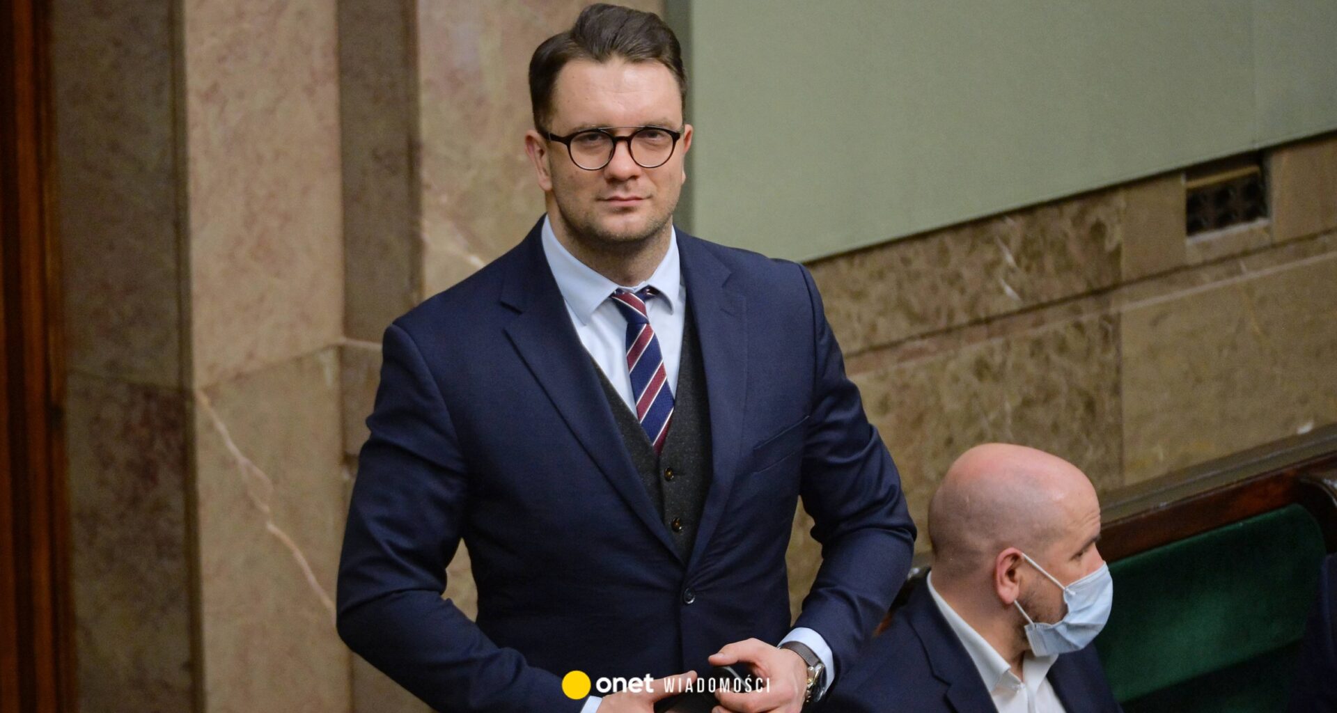 Pijackie ekscesy w poselskiej restauracji. "Nie trzymasz ciśnienia, dziadku"