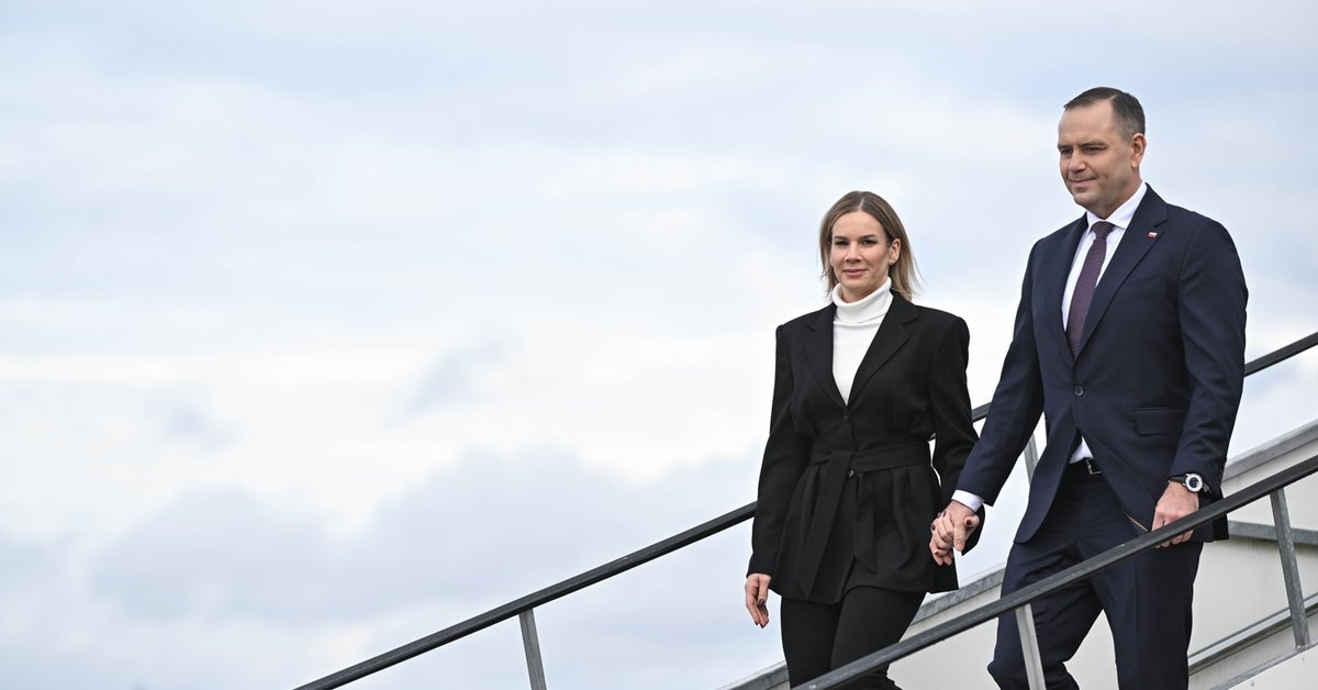 Marta Nawrocka w Estonii. Ekspertka oceniła jej styl. "To bardzo aktualny zabieg" - Onet