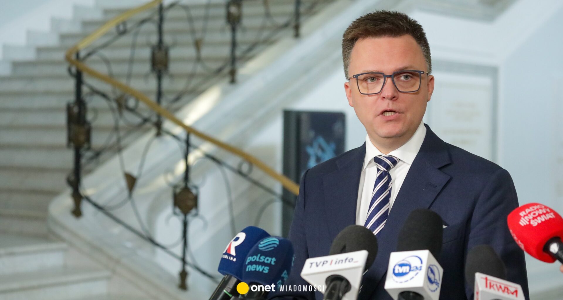 Szymon Hołownia zabrał głos po przesłuchaniu w prokuraturze. "11 tys. stron dokumentów"