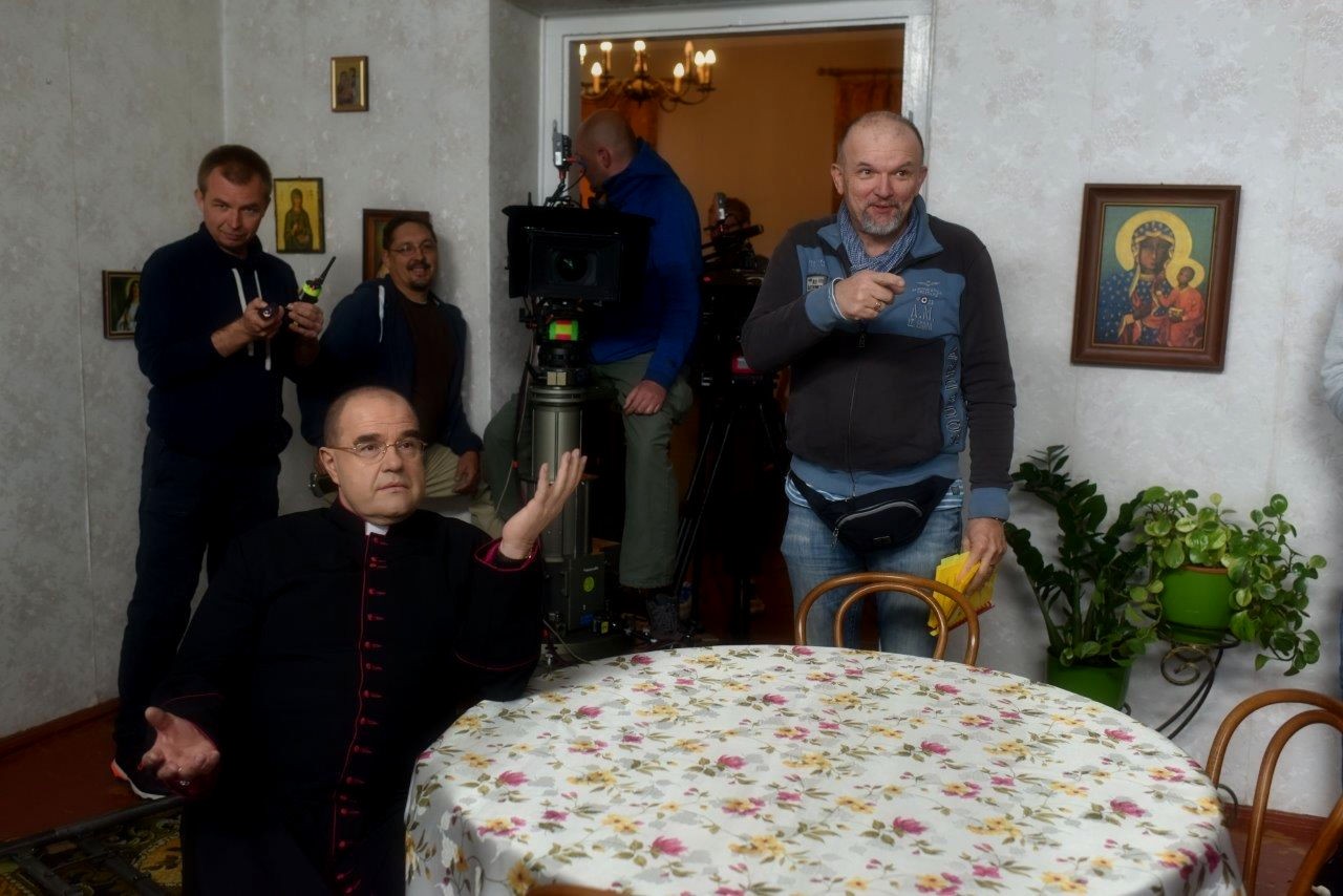 Wojciech Adamczyk i Cezary Żak na planie "Rancza"