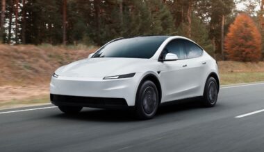 Nowa Tesla Model Y Standard. To nie jest "goła" Tesla Model Y, jak twierdzą niektórzy, lecz klasyczna wersja bazowa | SAMOCHODY ELEKTRYCZNE