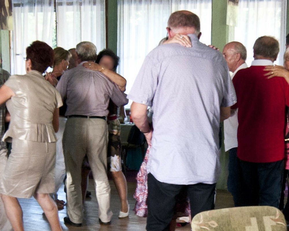 Czy 1 listopada trzeba iść na cmentarz? Kościół sprawia sprawę jasno