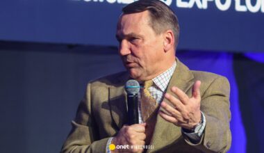 "Ci politycy mnie bulwersują". Sikorski zabrał głos w sprawie Ukrainy