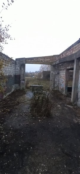 Jeszcze dzień wcześniej w tym miejscu zalegały nielegalnie porzucone śmieci.