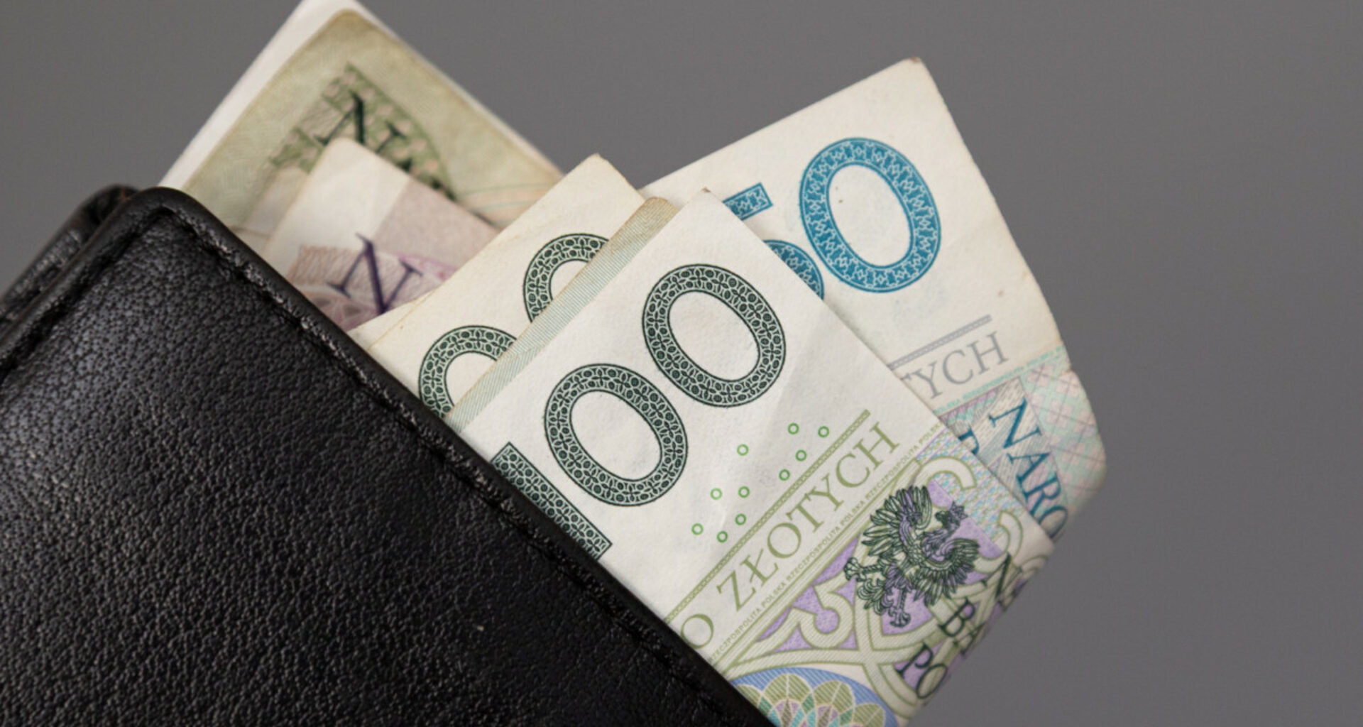 Polacy odkryli nowy sposób oszczędzania, który deklasuje lokaty. Ponad 50 proc. zysku rocznie