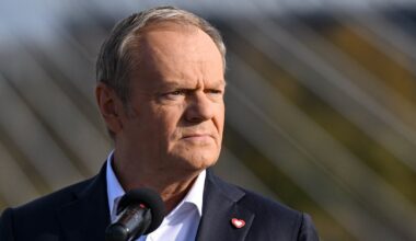 Afera wokół działki pod CPK. Donald Tusk zabrał głos. "Mam dla nich złą wiadomość"