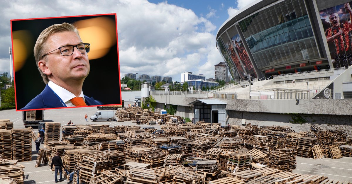 Stadion Szachtara Donieck