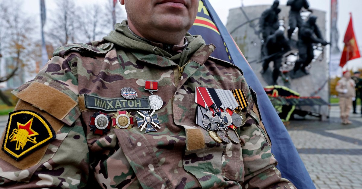 "Zerowanie" rosyjskich żołnierzy. W wojskach Putina wzrasta przemoc. "Chłopaka po prostu zatłukli na śmierć"