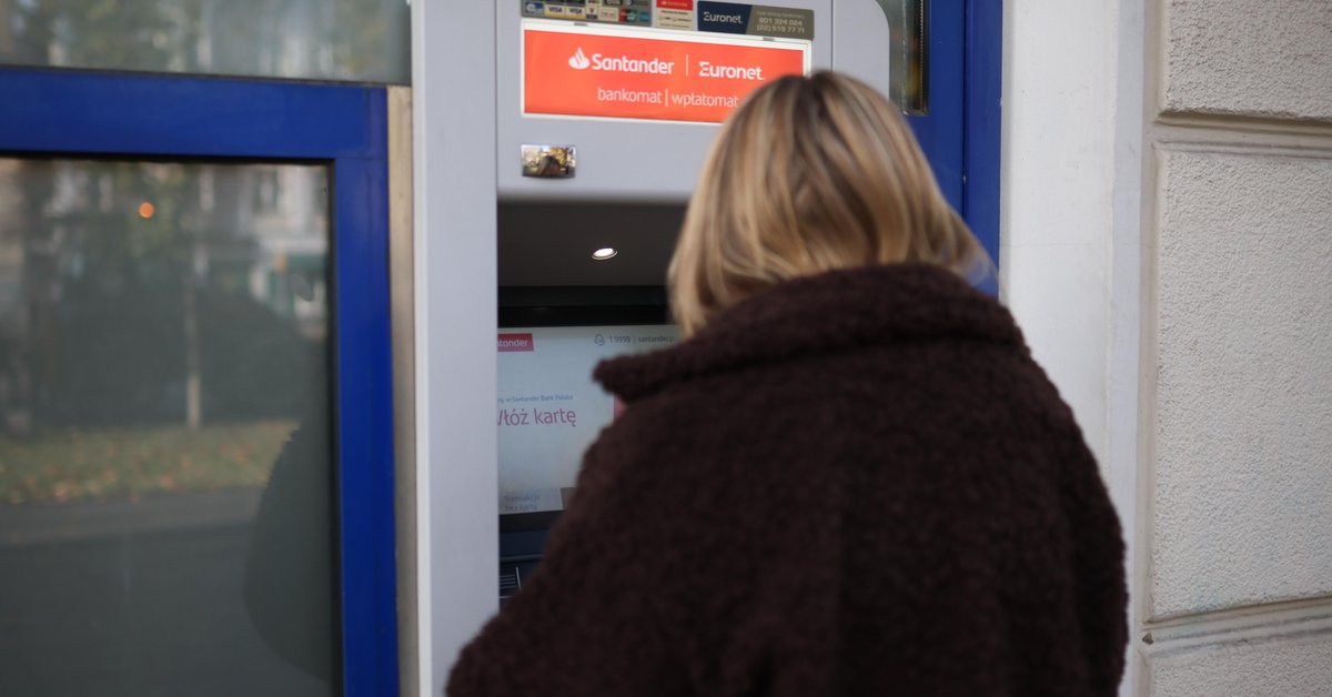 Pieniądze znikają z kont klientów Santandera. Rośnie liczba zgłoszeń