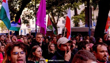 Protest przed Ministerstwem Spraw Zagranicznych. Policja zatrzymała uczestnika