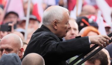 W PiS krąży spiskowa teoria o "zemście generała". Chodzi o incydent sprzed lat