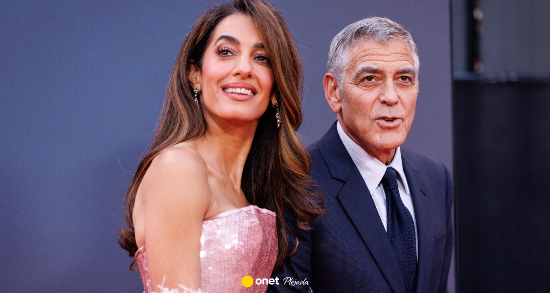 Najpierw nowa fryzura, a teraz to. Amal Clooney znowu skradła show