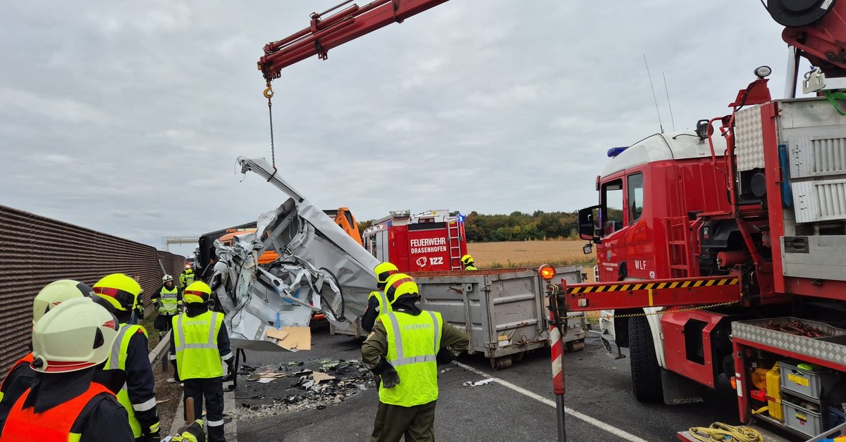 Do wypadku doszło w piątek na autostradzie A5 w Drasenhofen w Austrii