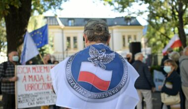 Kosztowna dezubekizacja. Po projekcie PiS zostały miliardy odszkodowań