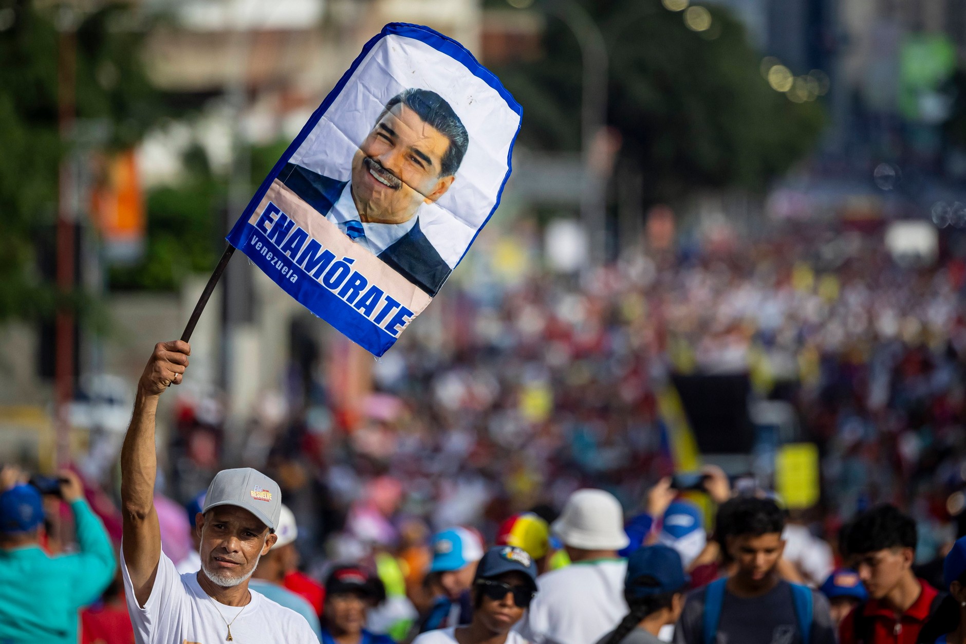Manifestacja poparcia dla wenezuelskiego rządu. Caracas, 6 października 2025 r.