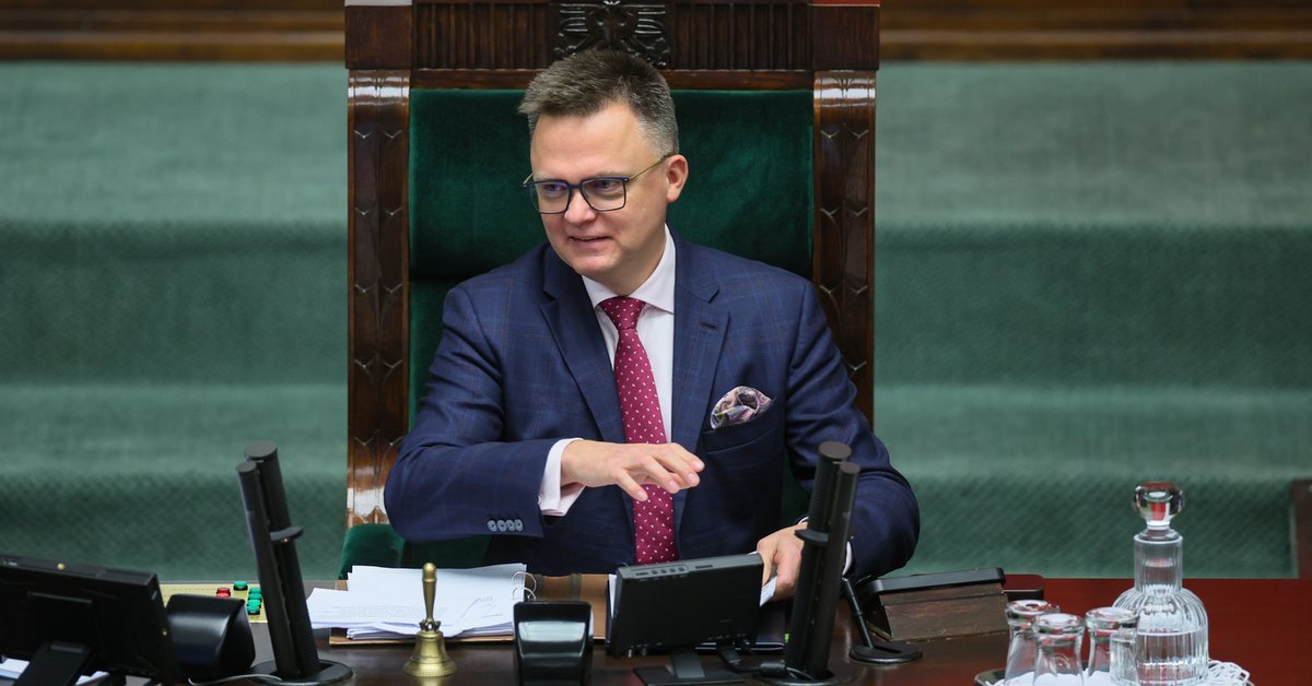 Minister rolnictwa i rozwoju wsi Stefan Krajewski