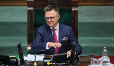 Szymon Hołownia reaguje na problem w Sejmie. "Nie ma miejsca dla »patoposłów«