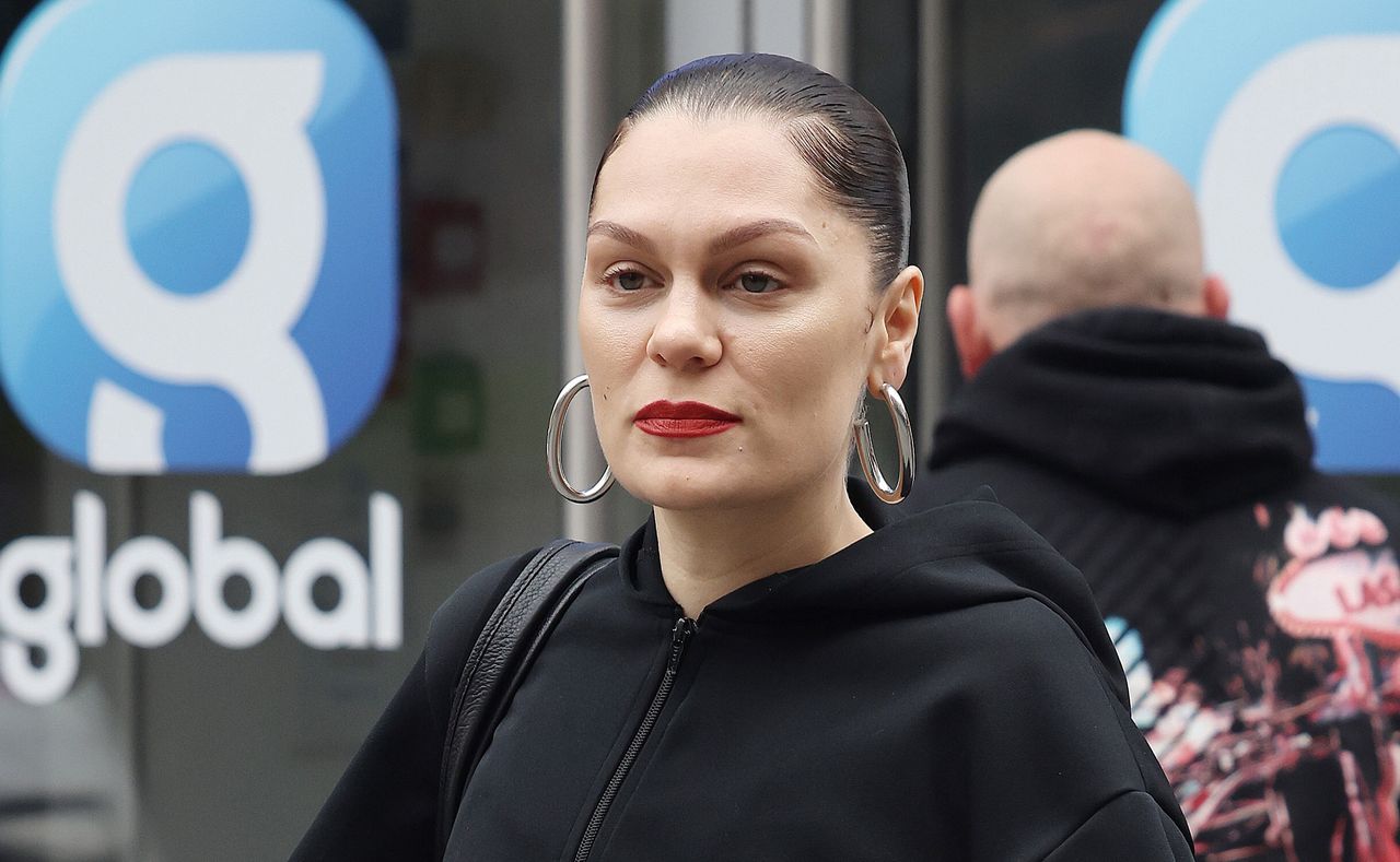 "Miałam pięć biopsji". Jessie J otwiera się na temat choroby
