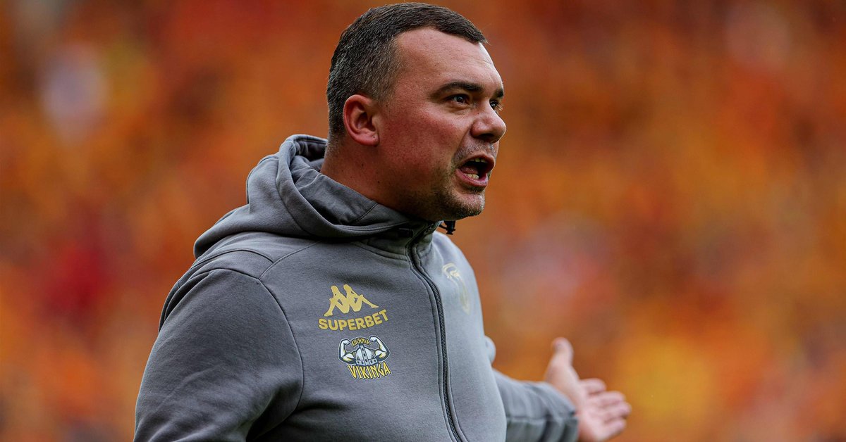 Oskar Pietuszewski dostał ofertę. Prosto z obozu... Roberta Lewandowskiego