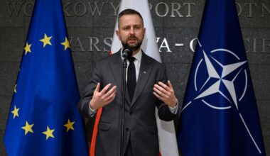 Koniec Nowoczesnej. Polityk wskazuje, co się stanie z dużym długiem