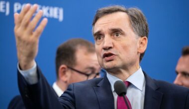 Kreml odmawia komentarza. Spotkanie Trump-Putin odwołane z powodu noty?