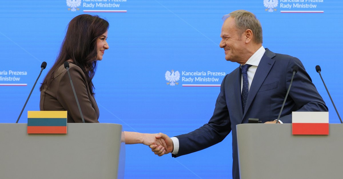 Inga Ruginiene i Donald Tusk podczas wizyty litewskiej premierki w Warszawie, 07.10.2025