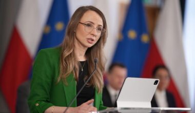 Dziemianowicz-Bąk: Fikcyjne B2B to ponad 2 mld zł strat rocznie