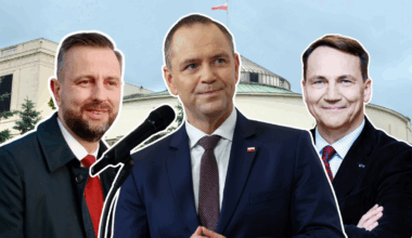 Prawie wszyscy stracili, zyskał jeden. Polacy krytycznie o politykach