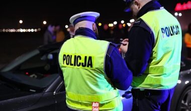 Naczelnik drogówki w Tarnowie pędził jak pirat drogowy. Policjant stracił stanowisko