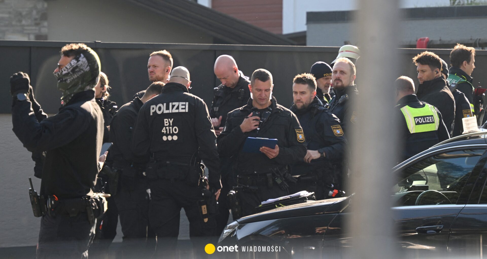 Wybuchy, strzały i śmierć w Monachium. Na miejscu saperzy i wydział zabójstw. Oktoberfest zamknięty, służby przeszukują jego teren