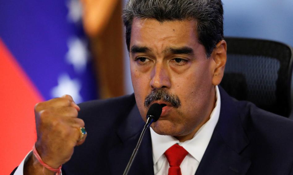 Kocioł karaibski wrze? Maduro ostrzega USA przed "kolejną Libią"