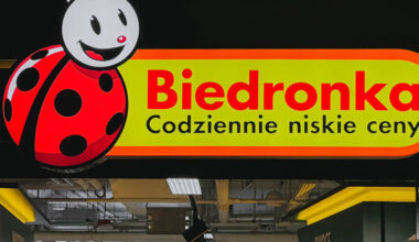 Biedronka wyprzedaje ciekawą elektronikę. Przydatny sprzęt za bezcen