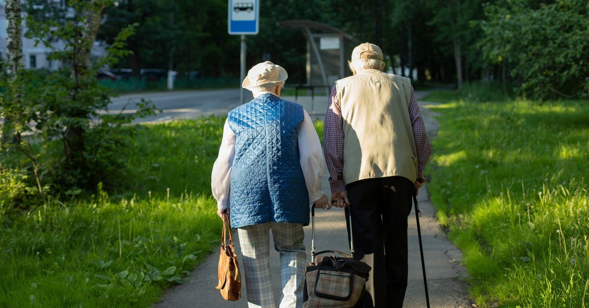 Rząd zmienia zasady bonu senioralnego. Kto może liczyć na wsparcie? - Onet