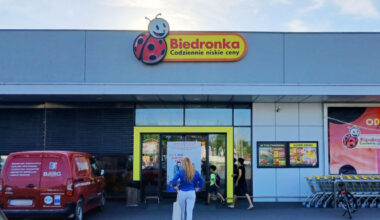 Do soboty „5+5 gratis” w Biedronce. Klienci już wynoszą kilogramami :: RMF FM