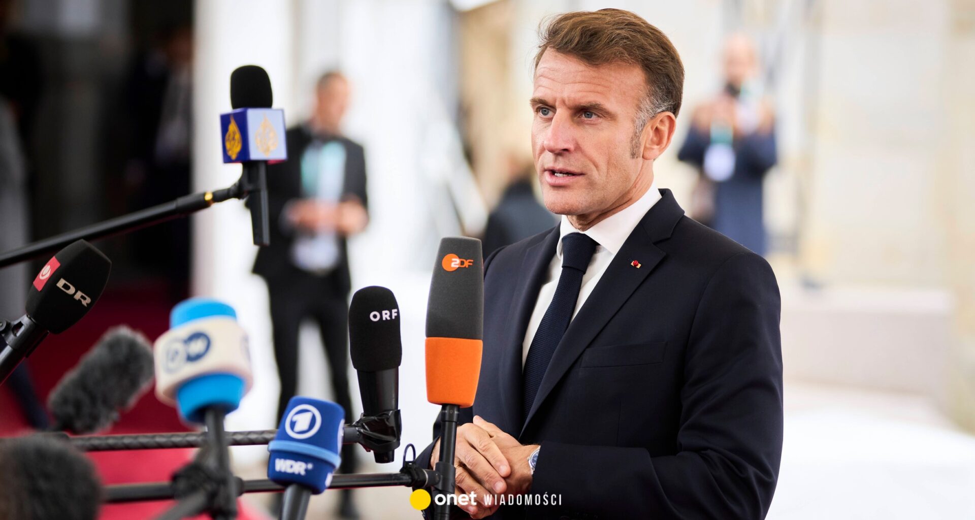 Francja w szoku po kradzieży w Luwrze. Emmanuel Macron reaguje