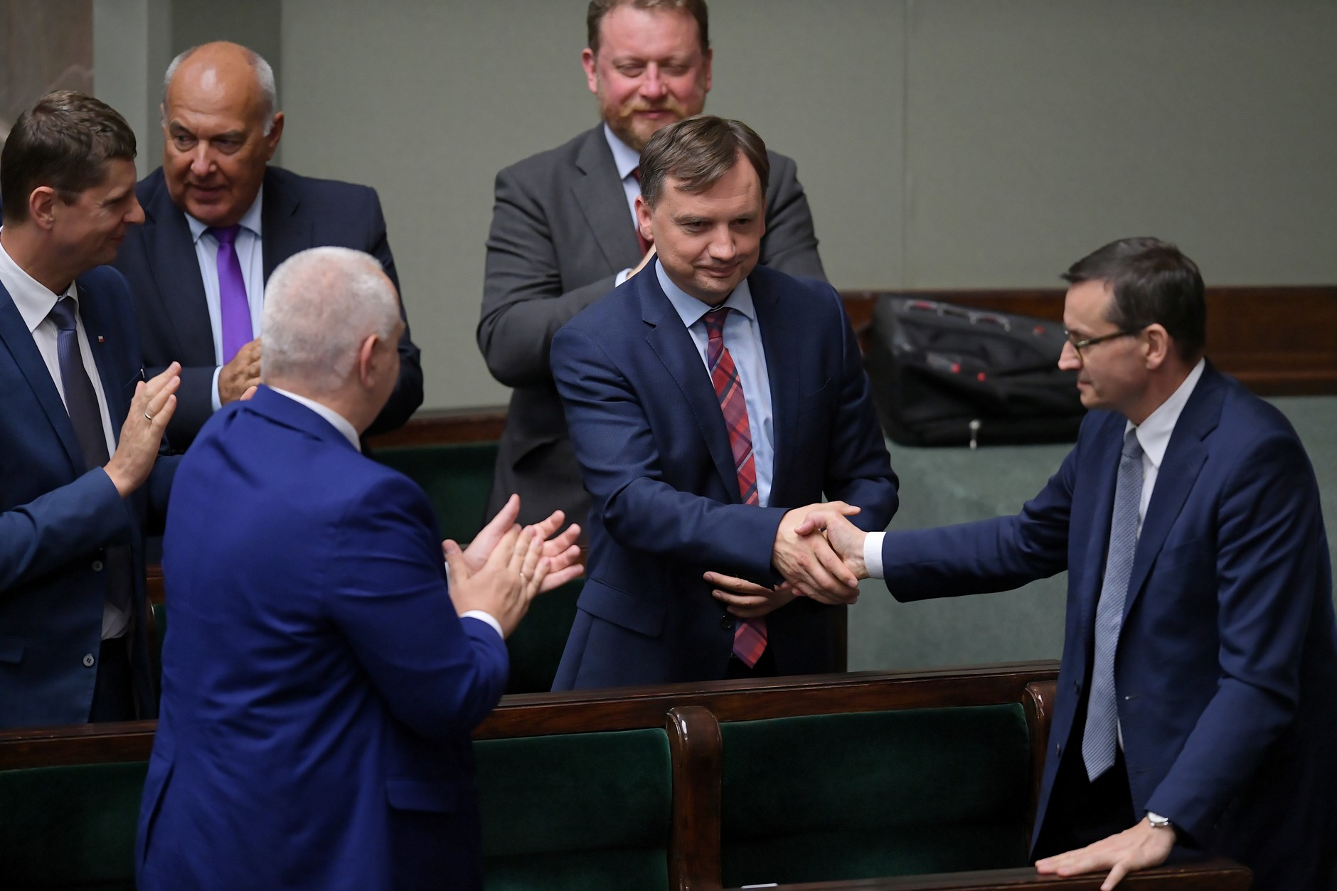 Zbigniew Ziobro i Mateusz Morawiecki w Sejmie za rządów PiS, 15.07.2020