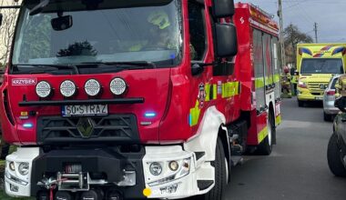 Przerażający wypadek na Śląsku. Starsza kobieta wpadła pod śmieciarkę i utknęła