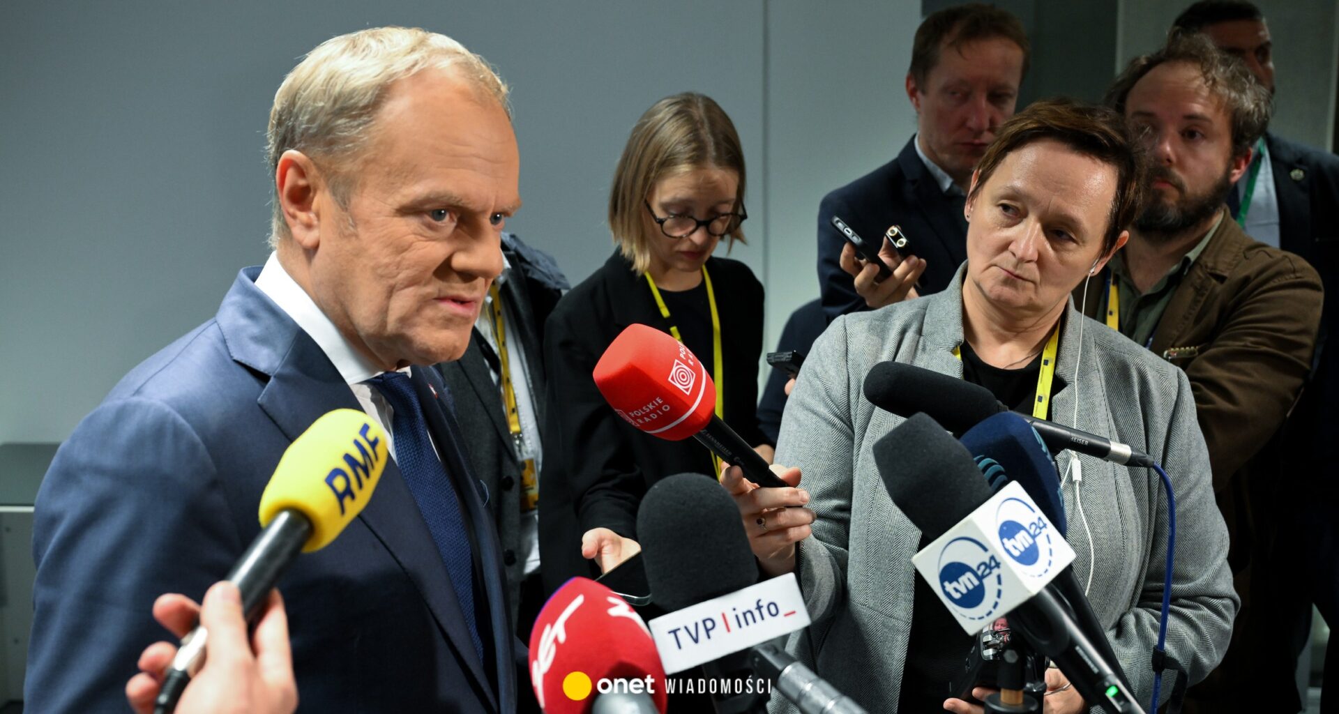 "Stan Wyjątkowy". KO zmieni nazwę? "Słyszę, że to będzie duża niespodzianka"