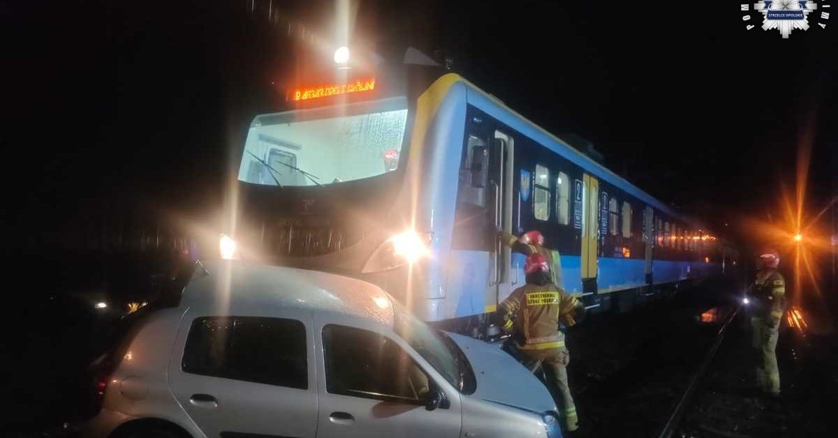 Wypadek na przejeździe w Warmątowicach