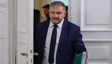Waldemar Żurek oceniony przez Polaków. Sondaż pokazuje ostrożność