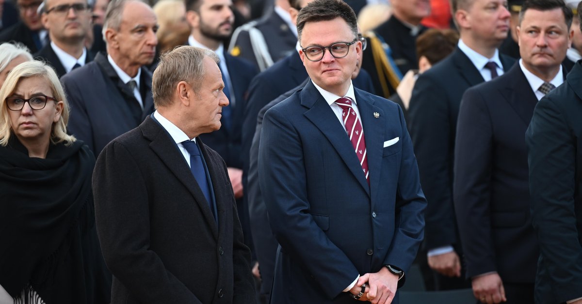 Marszałek Sejmu Szymon Hołownia (C), minister klimatu i środowiska Paulina Hennig-Kloska (L) oraz minister funduszy i polityki regionalnej Katarzyna Pełczyńska-Nałęcz (P) w 2024 r.
