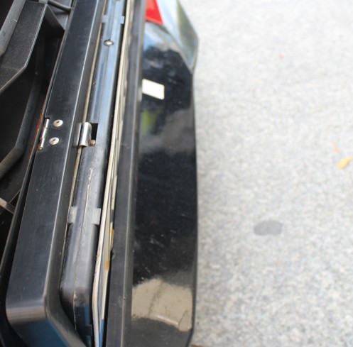 25-letni właściciel auta miał w aucie mechanizm do podmiany tablic