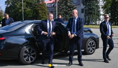 Kancelaria Prezydenta zamawia limuzyny. Auta mają trafić do ministrów